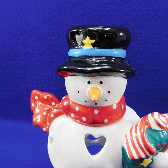 Hallmark Ceramic Heart Snowman Tealight Candle Holder Christmas w Wreath - Picture 2 of 12